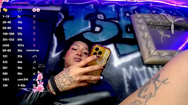 IsabellBigtitsxx online show from 03-11-26, 08:37