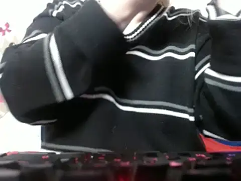 Snapshot of 69liamilk69 chatting on 12-16-24, 05:27 69liamilk69 online show from 12-16-24, 05:27