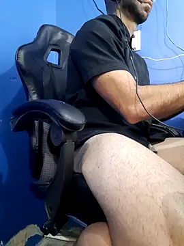 ElmaCannon online show from 11-13-25, 06:07