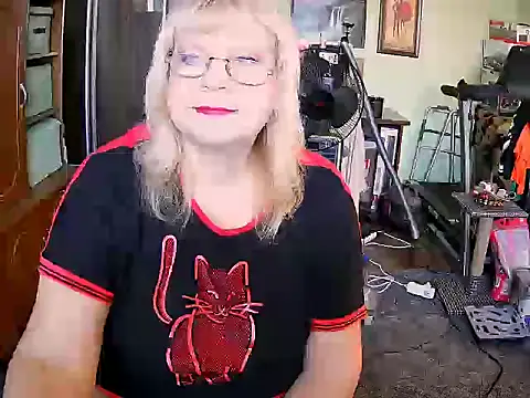 LOLA8888 online show from 09-26-25, 11:14