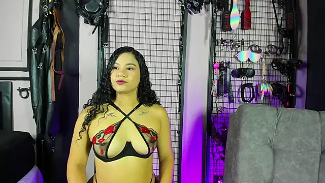 Twisted Fantasy online show from 01-21-25, 07:50