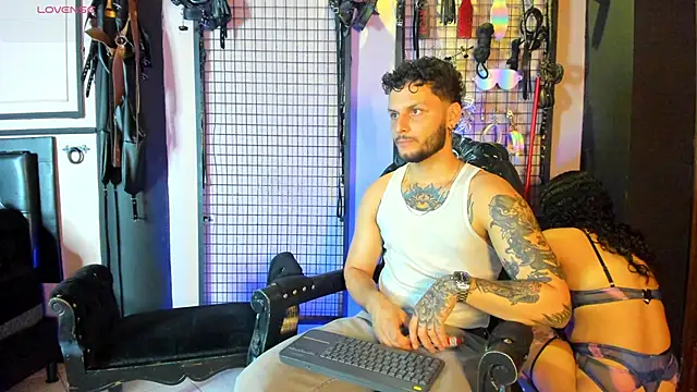 Twisted Fantasy online show from 11-08-25, 05:29