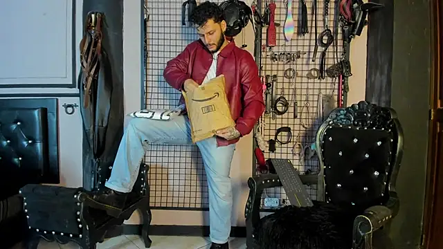 Twisted Fantasy online show from 03-17-26, 03:33