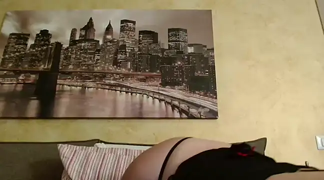 daniita online show from 12-08-24, 01:58