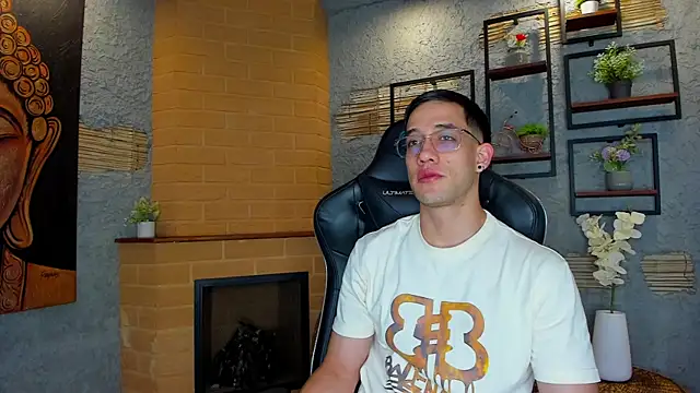 alexgiraldo  online show from 02-20-25, 11:20