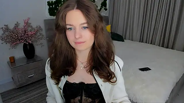 MiracleCurly online show from 03-22-25, 10:37