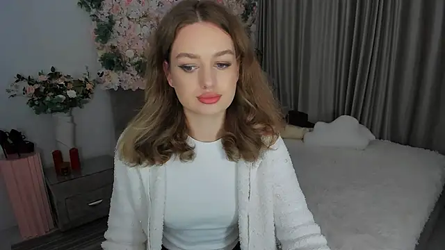 MiracleCurly online show from 10-07-25, 07:22