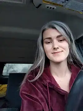 Lilmissvyx online show from 12-11-24, 04:20