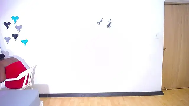 Snapshot of cock_whisperer69_ chatting on 12-13-24, 02:05 cock whisperer69 online show from 12-13-24, 02:05