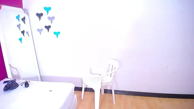 Snapshot of cock_whisperer69_ chatting on 02-24-25, 02:04 cock whisperer69 online show from 02-24-25, 02:04