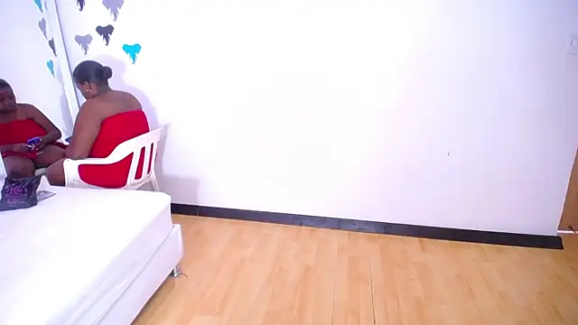 Snapshot of cock_whisperer69_ chatting on 02-26-25, 02:03 cock whisperer69 online show from 02-26-25, 02:03