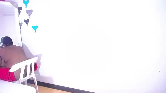 Snapshot of cock_whisperer69_ chatting on 03-15-25, 05:04 cock whisperer69 online show from 03-15-25, 05:04