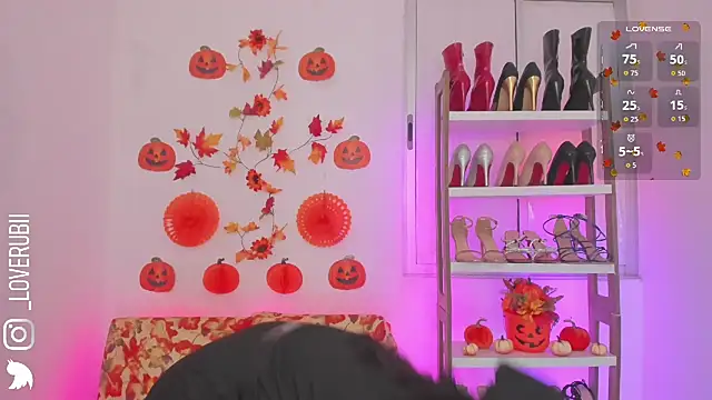 loverubii online show from 10-30-25, 09:11