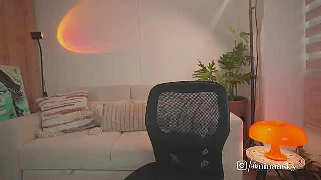 ninaa sky online show from 05-31-26, 12:23