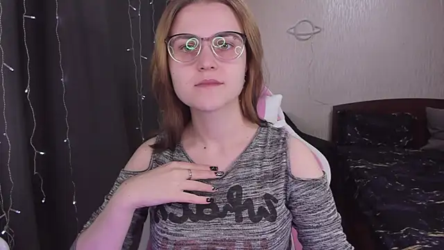 MissBrightShine online show from 03-05-25, 10:33