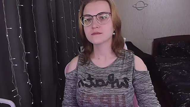 MissBrightShine online show from 03-18-25, 11:52