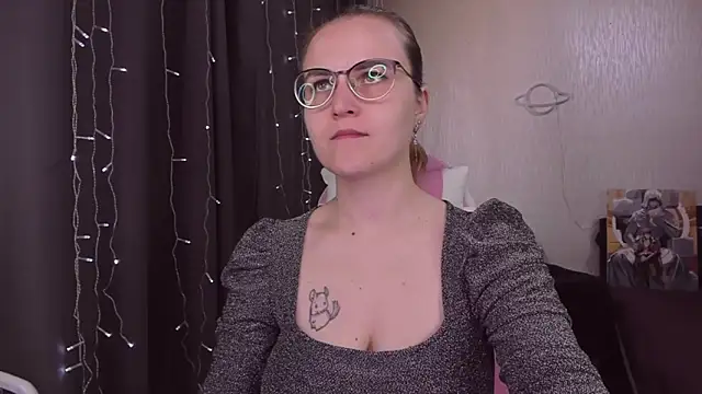 MissBrightShine online show from 10-03-25, 10:23