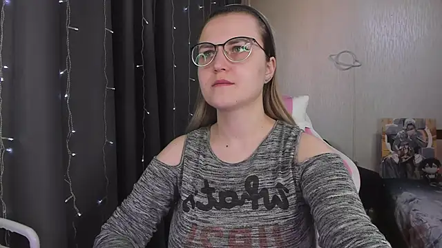 MissBrightShine online show from 03-22-26, 12:08