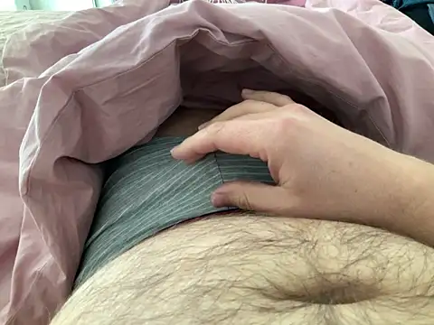 Benni81nrw online show from 04-21-26, 03:28