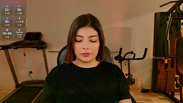 LisaMonroe  online show from 04-12-26, 11:37