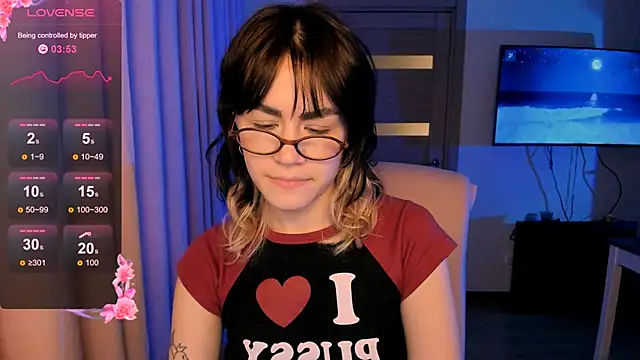 Snapshot of _selectrra chatting on 12-17-24, 07:15 selectrra online show from 12-17-24, 07:15