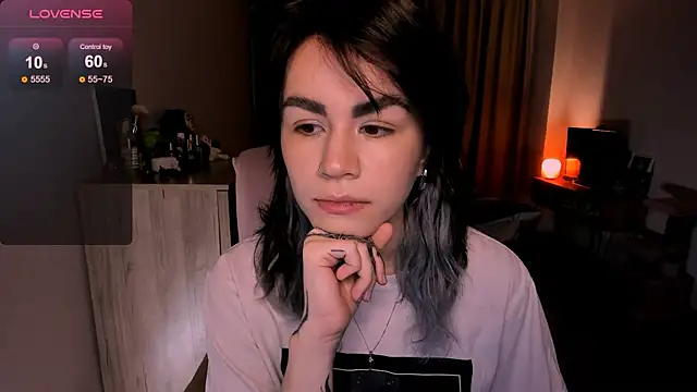 Snapshot of _selectrra chatting on 02-18-25, 11:55 selectrra online show from 02-18-25, 11:55