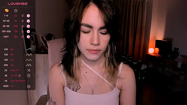 Snapshot of _selectrra chatting on 03-14-25, 11:56 selectrra online show from 03-14-25, 11:56