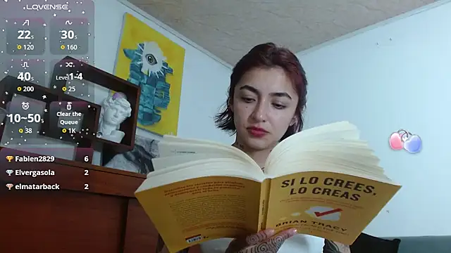 ZoeBakers  online show from 09-26-25, 05:55