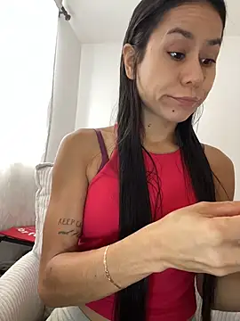 Snapshot of dominantandsubmissiveshow chatting on 07-24-26, 07:23 dominantandsubmissiveshow online show from 07-24-26, 07:23