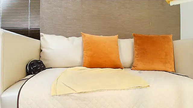 Sophie LittleS online show from 02-22-25, 04:40