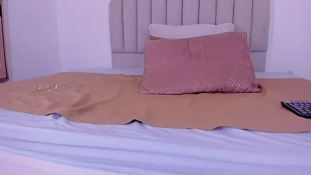 sarita duque online show from 09-30-25, 11:59