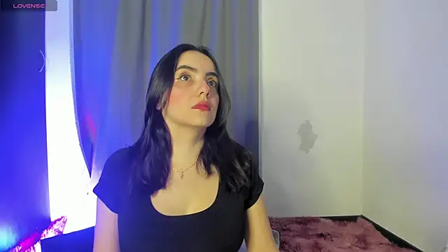 Snapshot of rouse_lili chatting on 06-06-26, 11:59 rouse lili online show from 06-06-26, 11:59