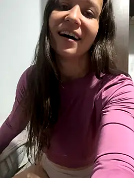 Snapshot of hotcookie28 chatting on 10-29-25, 10:17 hotcookie28 online show from 10-29-25, 10:17