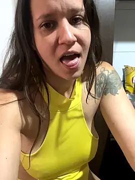 Snapshot of hotcookie28 chatting on 10-30-25, 11:11 hotcookie28 online show from 10-30-25, 11:11