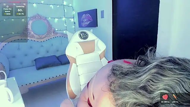 dianamilf online show from 01-28-25, 02:11