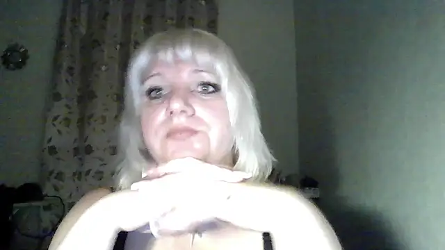 MeilomaWesa online show from 11-18-25, 06:34