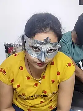 Snapshot of Harsh_Ankita_Couple chatting on 09-08-25, 04:39 Harsh Ankita Couple online show from 09-08-25, 04:39