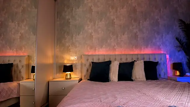 Rai Raisa online show from 09-18-25, 10:39