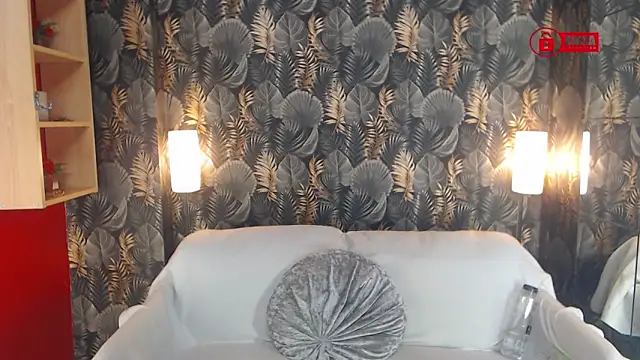 Snapshot of jessthewicked chatting on 12-15-24, 06:15 jessthewicked online show from 12-15-24, 06:15