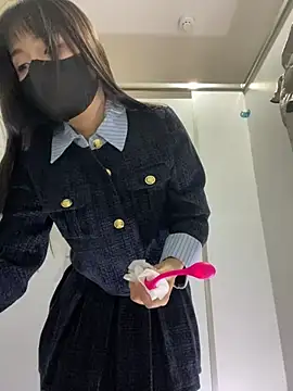 Snapshot of Asia-Lynn chatting on 12-26-24, 10:59 Asia-Lynn online show from 12-26-24, 10:59