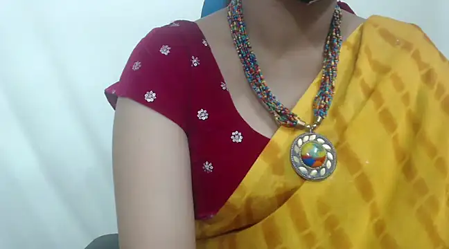 Snapshot of Lovely_Siri_23 chatting on 01-13-25, 11:17 Lovely Siri 23 online show from 01-13-25, 11:17