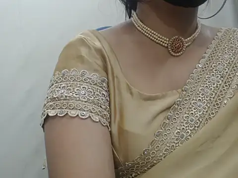 Lovely Siri 23 online show from 04-11-26, 08:24