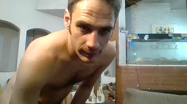 Snapshot of Stevenson988 chatting on 03-18-25, 03:42 Stevenson988 online show from 03-18-25, 03:42