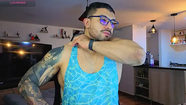 Michael Diamond online show from 10-10-25, 01:15