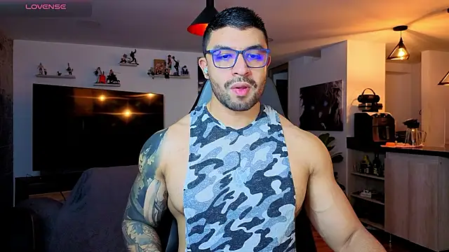 Michael Diamond online show from 03-05-26, 01:56