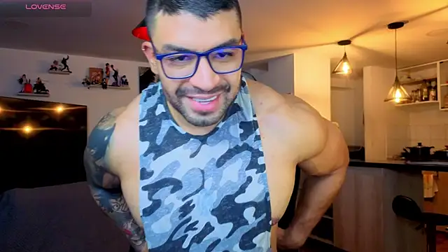 Michael Diamond online show from 05-21-26, 03:13