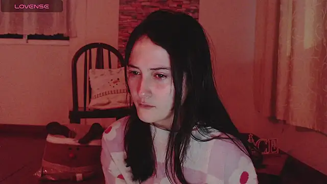 Snapshot of AlissonnFoxx chatting on 12-15-24, 09:03 AlissonnFoxx online show from 12-15-24, 09:03