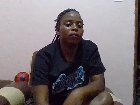 sweetbabra1 online show from 04-15-26, 02:46