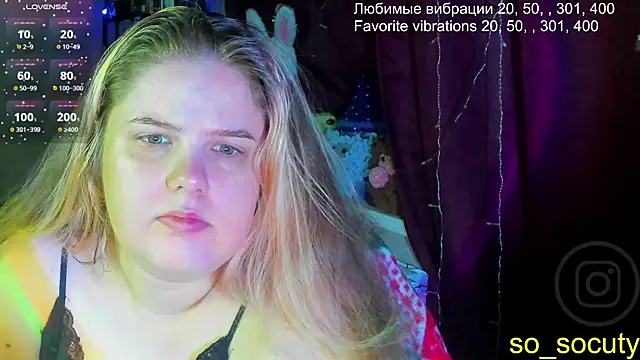 Snapshot of so_cute777 chatting on 02-17-25, 03:25 so cute777 online show from 02-17-25, 03:25