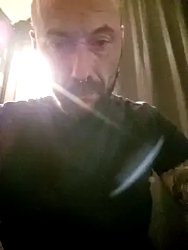 Snapshot of PIercingBoy38 chatting on 11-28-25, 09:39 PIercingBoy38 online show from 11-28-25, 09:39